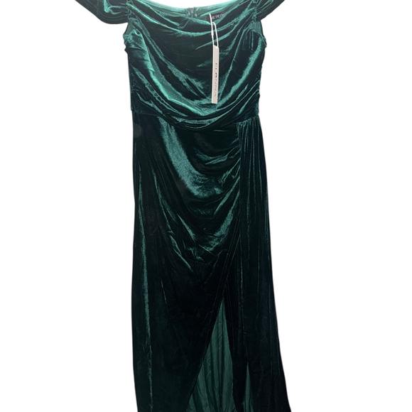 ELONNA WOMEN’S VELVET DRESS SIZE M NWT - Picture 1 of 5